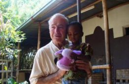 KTU viešės šimtus vaikų gyvybių per Ruandos genocidą išgelbėjęs lietuvių kunigas Hermanas Jonas Šulcas