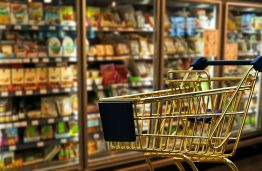 Maisto saugumą galinčios užtikrinti išmaniosios pakuotės lėtai, bet skinasi kelią į parduotuves