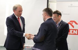 Parašais partnerystę įtvirtinę KTU ir „ORLEN Lietuva“ plės bendrų veiklų spektrą