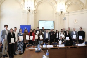 LMA Aukštųjų mokyklų studentų geriausių mokslinių darbų konkurso laureatų apdovanojimai. Nuotraukos autorė – Virginija Valuckienė (LMA).